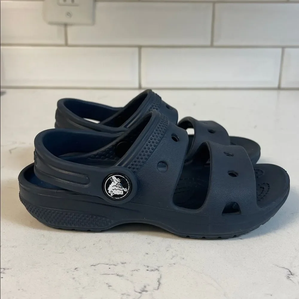 Classic Crocs Sandal Kids Navy Blue Lightweight Sandals 207537 Size 9